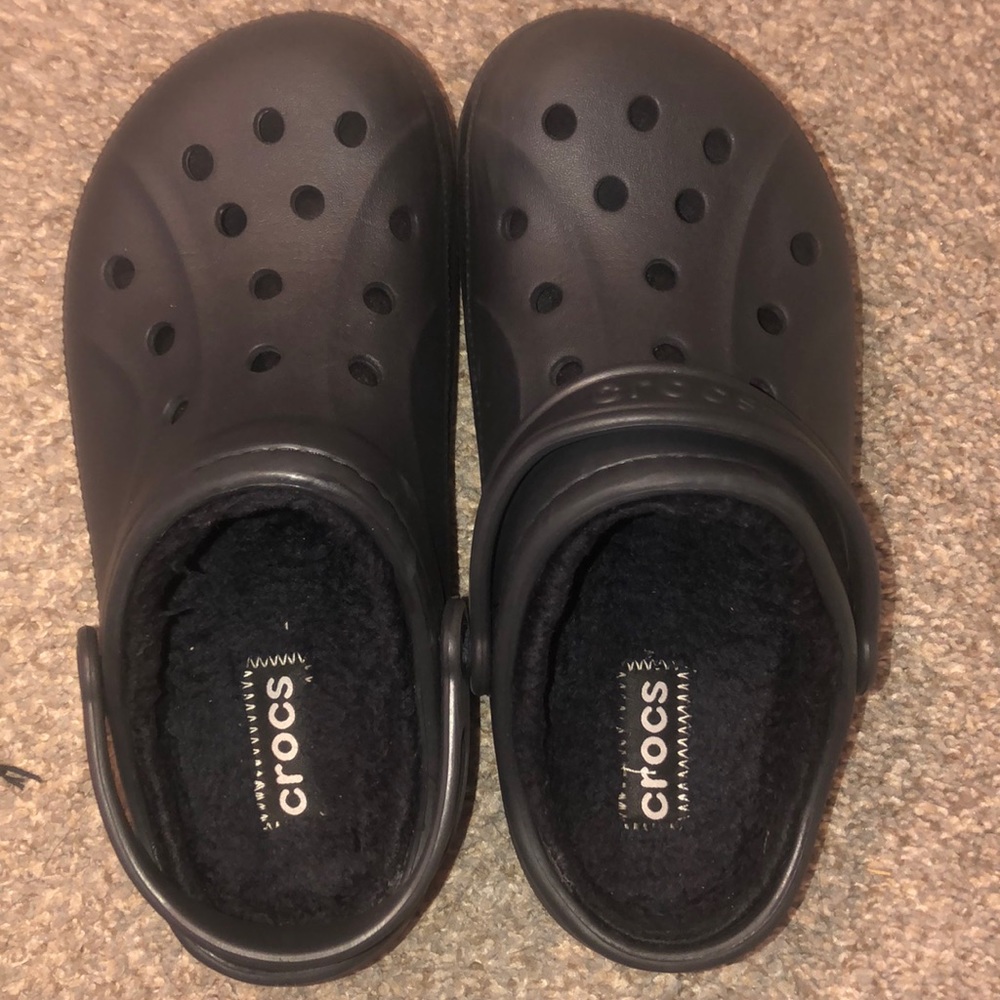 Black crocs with fur